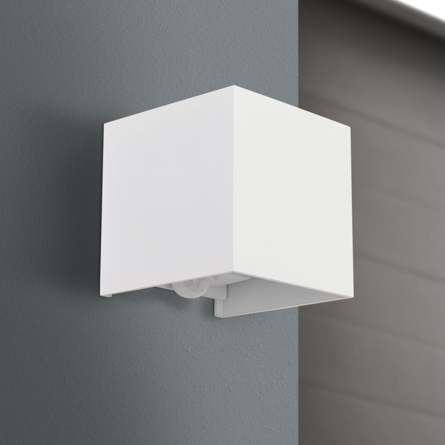 Luminária de parede LED para exterior com sensor de movimento e crepúsculo CUBE-S LED/13W/230V IP54 branco
