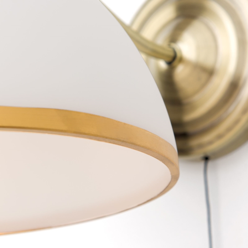 Candeeiro de parede OLD LAMP 1xE27/40W/230V branco/latão