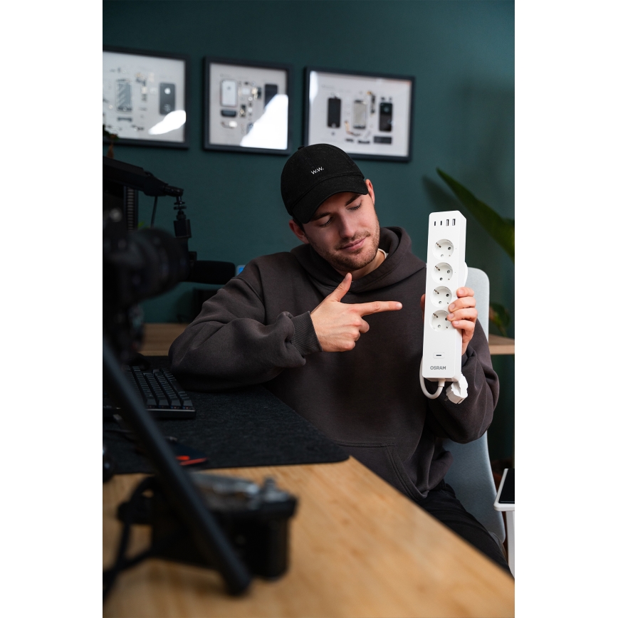 Osram - Cabo de extensão SMART+ 4Z tipo F + 2xUSB-A + 2xUSB-C Wi-Fi