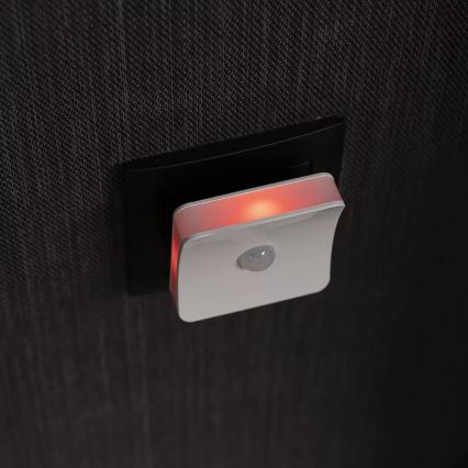 Osram - Luz noturna LED RGB para tomada com sensor LUNETTA LED/0,3W/230V