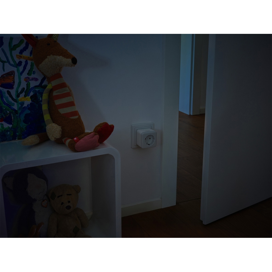 Osram - Tomada SCHUKO LED regulável com iluminação SMART+ NIGHTLIGHT 3680W/230V Wi-Fi