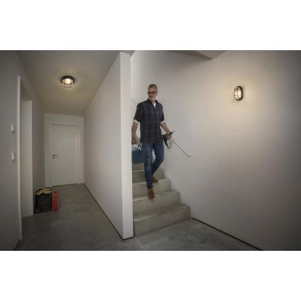 Osram - Luminária de parede para exterior BULKHEAD 1xE27/10W/230V Ø 19 cm IP54 preta