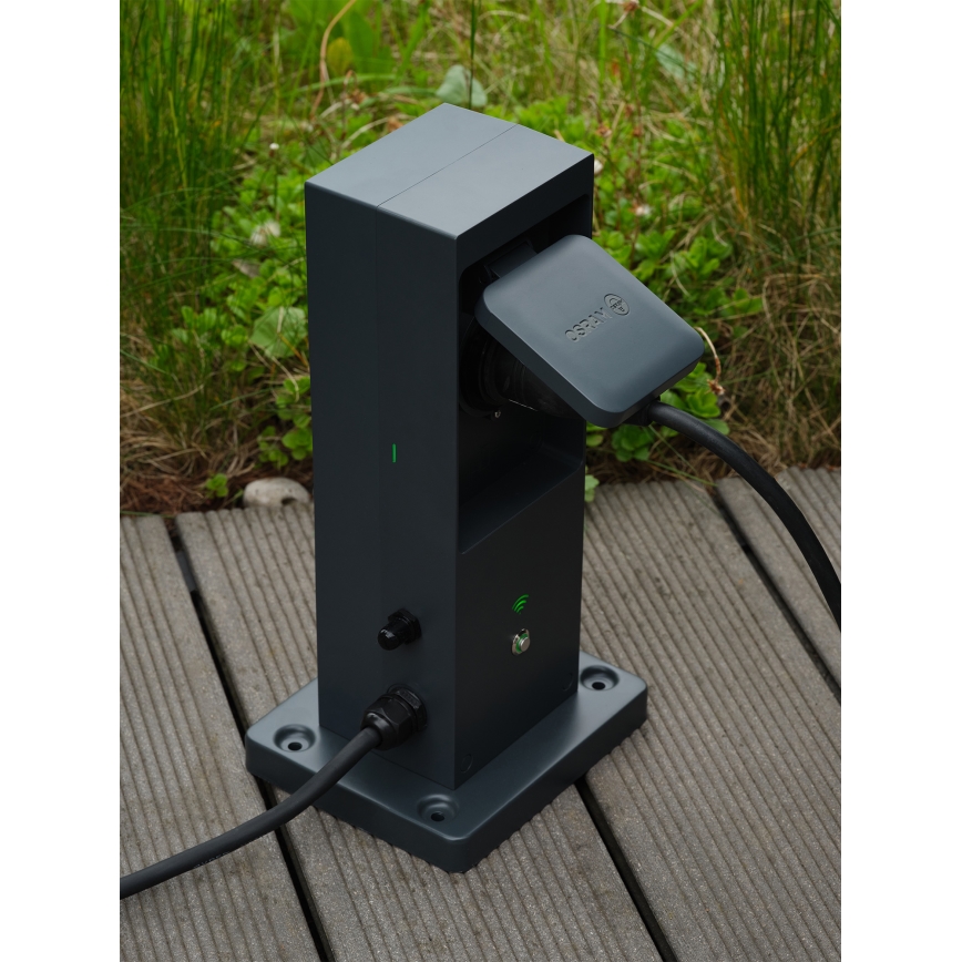 Osram - Poste para exterior com 2 tomadas SCHUKO e repetidor Wi-Fi IP44
