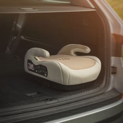 PETITE&MARS - Assento de elevação para automóvel OPTIMUS PRO i-Tamanho 125-150 cm (22-36 kg) bege