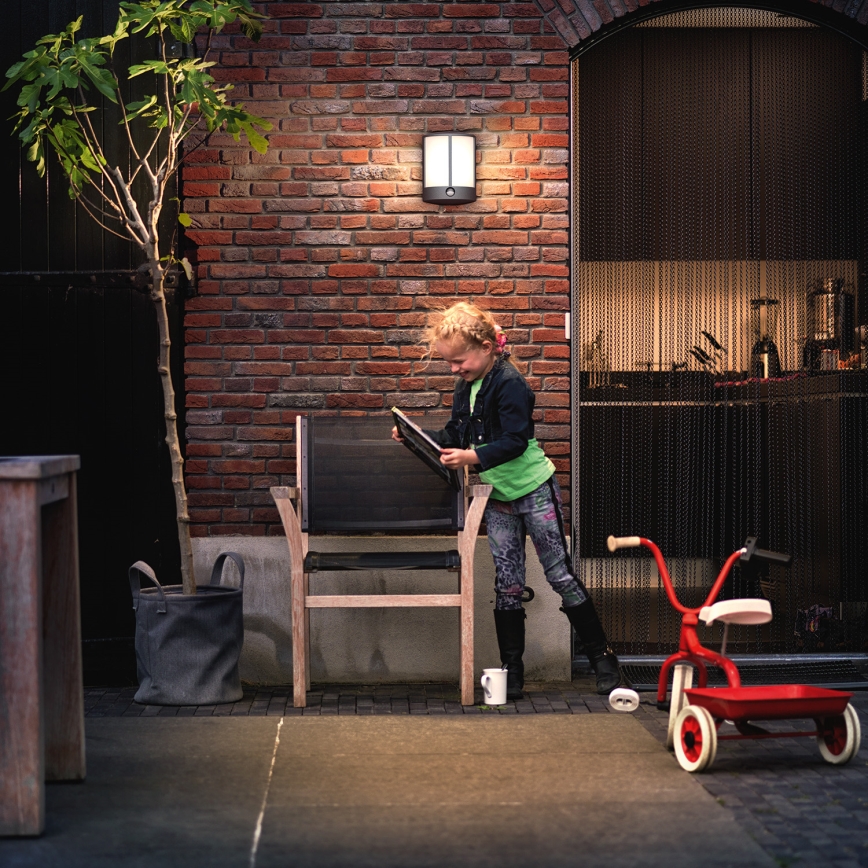 Philips - Iluminação exterior LED com sensor LED/6W IP44