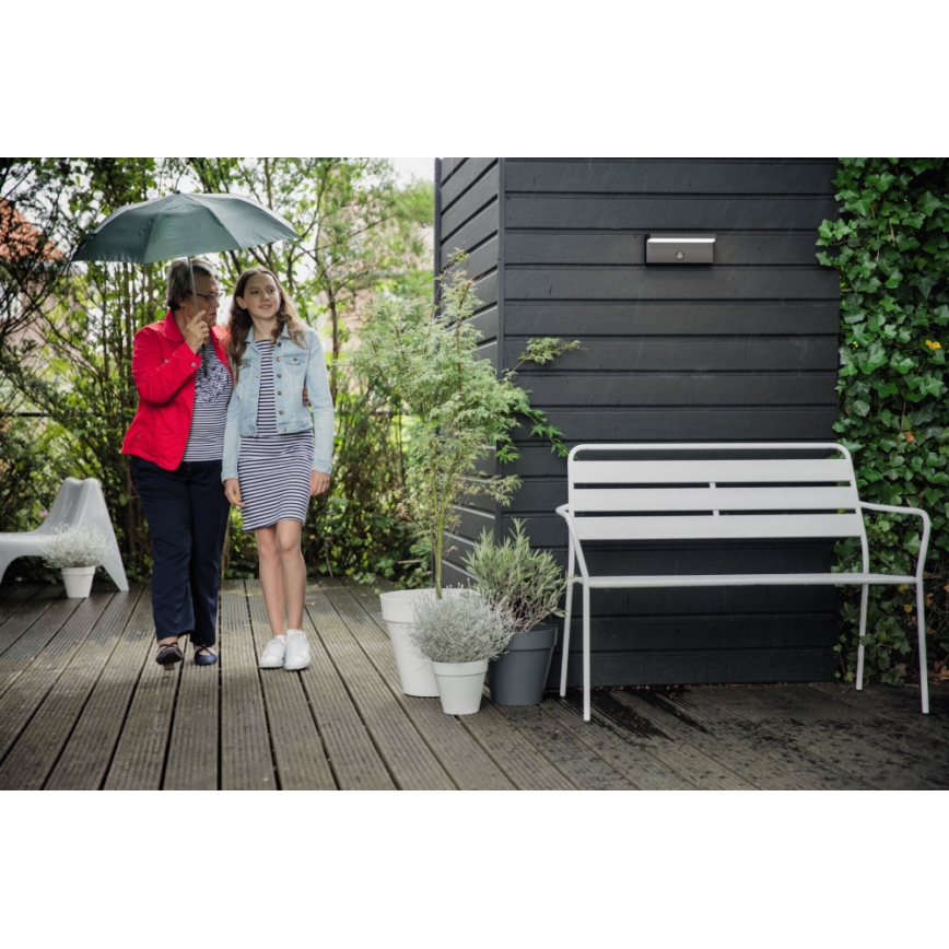 Philips - LED Iluminação de parede exterior com sensor 2xLED/4,5W/230V 4000K IP44