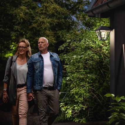 Philips - Luz de parede de exterior E27/60W/230V IP44