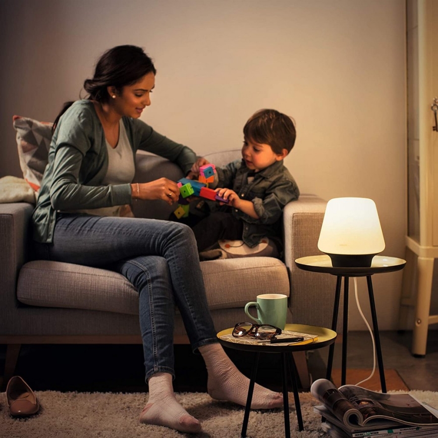 Philips - Lâmpada LED dimerizável Hue WELLNESS 1xE27/8,5W/230V + comando remoto