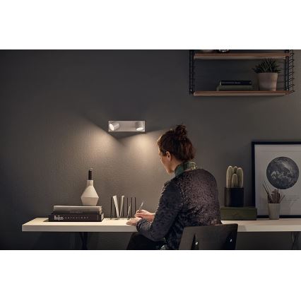 Philips 56242/31/P0 - Foco LED com regulação STAR 2xLED/4,5W/230V