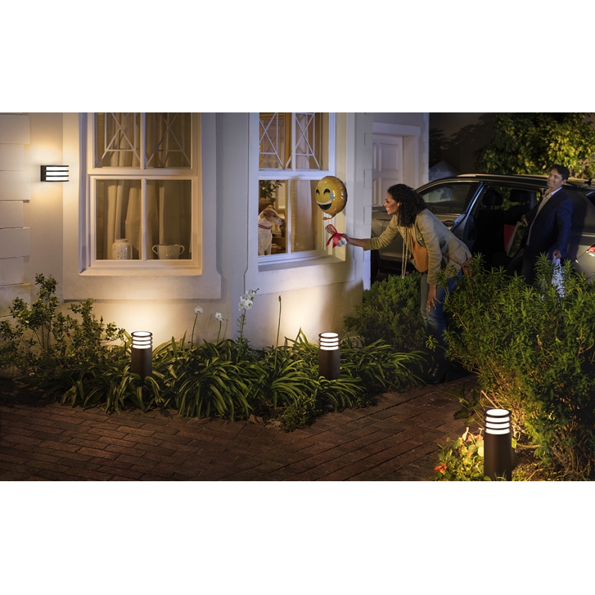 Philips - Aplique de parede exterior LED RGB dimerizável Hue LUCCA 1xE27/8,1W/230V 1000-20000K IP44