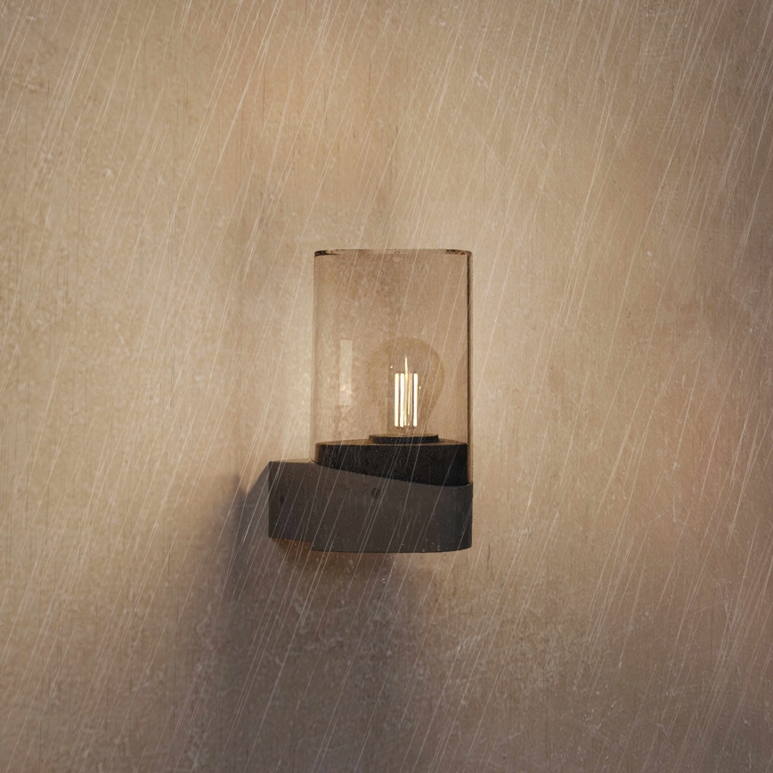 Philips - Aplique de parede LED para exterior NAYL 1xE27/4W/230V 2700K IP44