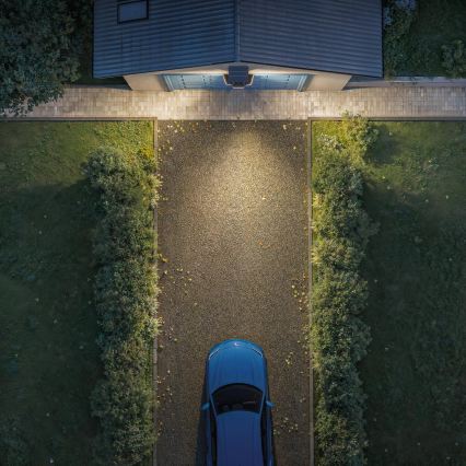 Philips - Aplique solar de parede LED com sensor ZYREN LED/24,5W/3,7V 2600 mAh 3000K IP65