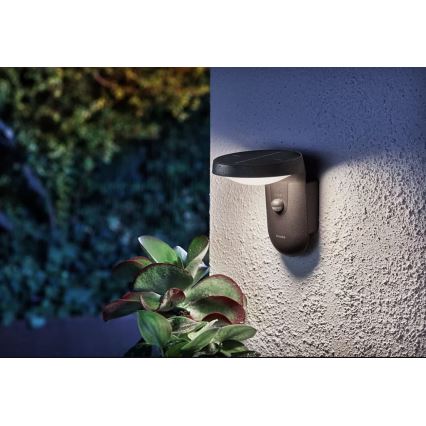Philips - Luminária de parede solar LED com sensor de movimento e crepúsculo LED/1,2W/4V 1800 mAh 4000K IP44