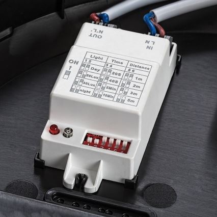 Rabalux - Luminária de teto para exterior com sensor de movimento 1xE27/9W/230V IP65 Ø 30 cm preta