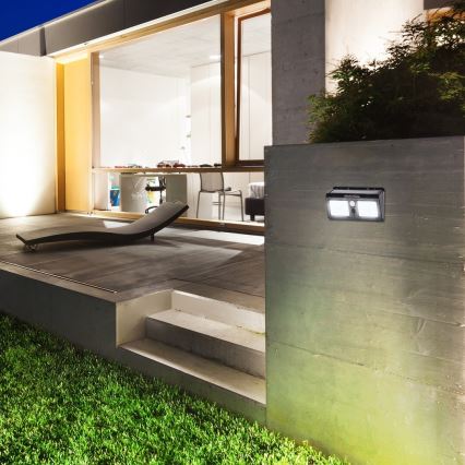 Rabalux - Luminária de parede solar LED com sensor IP44 1200 mAh