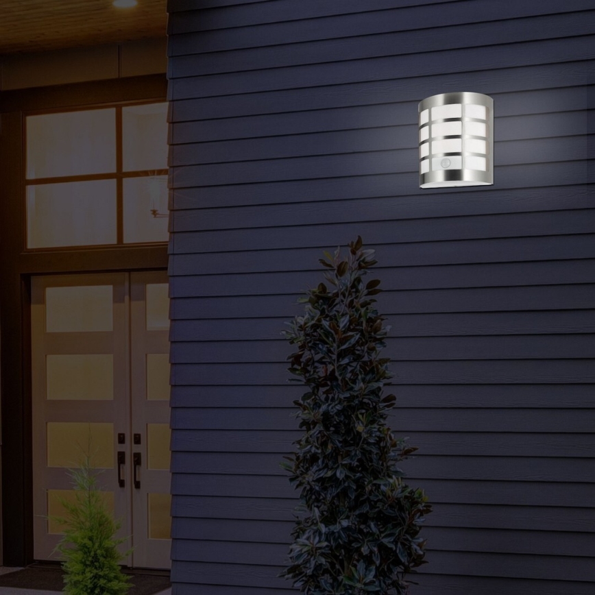 Rabalux 8800 - Luz de parede de exterior com sensor SEVILLA 1xE27/11W/230V IP44