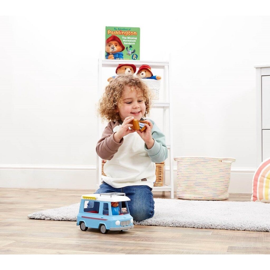 Rainbow - Paddington e caravana Bessie