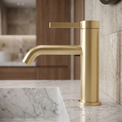 REA-B6533 - Misturadora para lavatório RIVO 16,5 cm dourada escovada