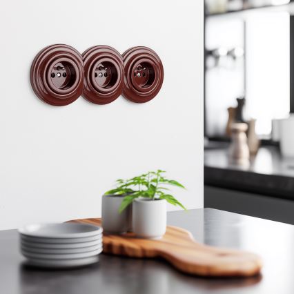 Reblig - Tomada doméstica retro tripla com moldura 230V castanha