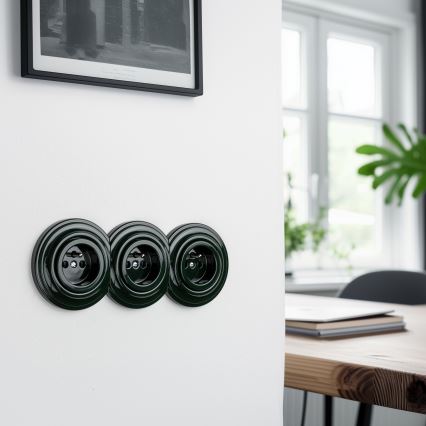 Reblig - Tomada doméstica retro tripla com moldura 230V verde
