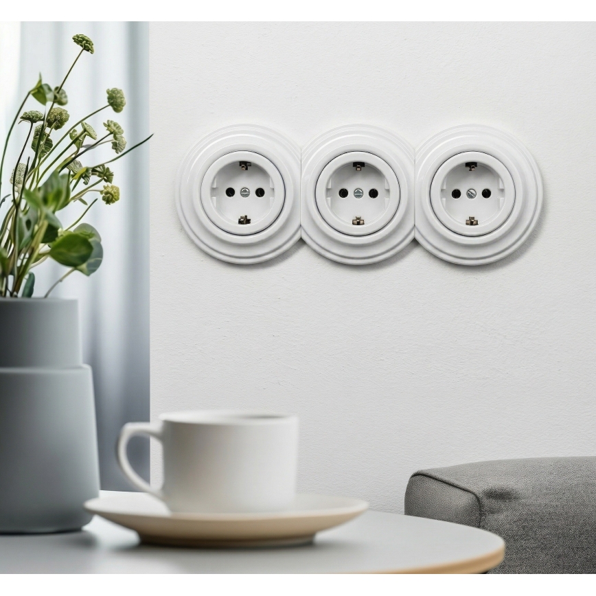 Reblig - Tomada tripla retrô para uso doméstico com moldura SCHUKO 230 V, branco neve