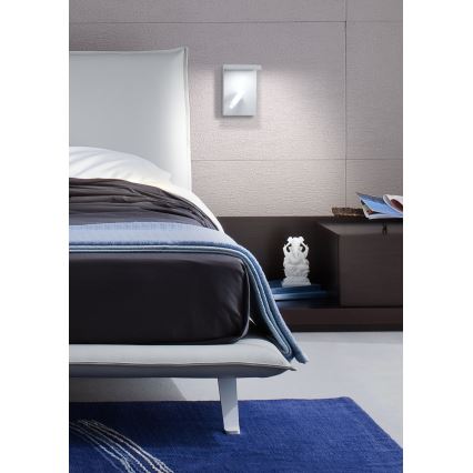 Redo 01-1499 - Foco de parede LED AGOS LED/6W/230V + LED/3,2W USB branco