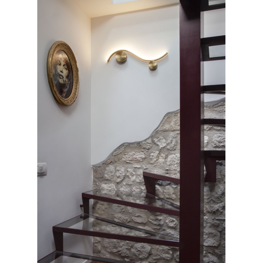 Redo 01-3112 - Iluminação de parede LED WAVE LED/11W/230V latão