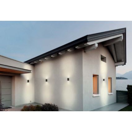 Redo 90152 - Luz de parede de exterior PUNTA 2xGU10/7W/230V IP44