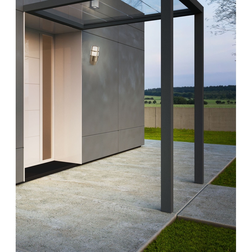 Redo 90202 - Iluminação de parede exterior TRITON 1xE27/28W/230V IP54 latão