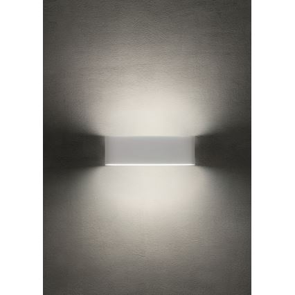 Redo 90451 - Aplique de parede exterior KLIPPE LED/24W/230V 3000K IP54 branco