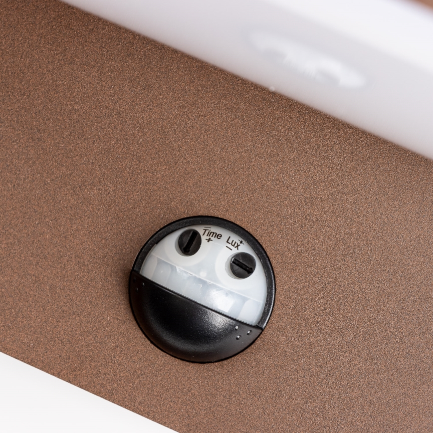 Redo 90588 - Aplique de parede exterior LED com sensor FLIP LED/20W/230V 3000K CRI 90 IP54 castanho