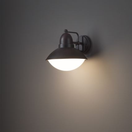 Redo 9095 - Luz de parede de exterior DANUBIA 1xE27/42W/230V IP44