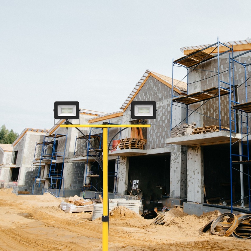 Projetor LED com tripé 2xLED/30W/230V 4000K IP44