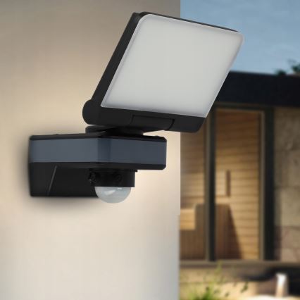 Refletor LED com sensor de movimento e sensor crepuscular LED/44W/230V 4200K IP54 preto