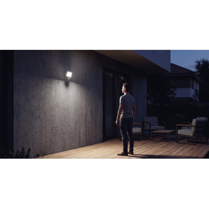 Refletor LED com sensor de movimento e de crepúsculo TAMBO EVO LED/20W/230V 4000K IP44 preto