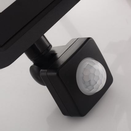 Refletor LED com sensor LED/20W/230V IP65