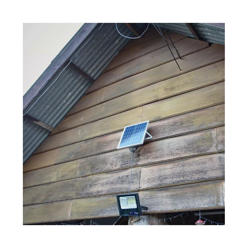 Projetor solar LED regulável LED/12W/3,2V 6000K IP65 5000 mAh + controlo remoto