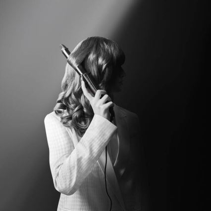 Rowenta - Ferro de frisar KARL LAGERFELD 47W/230V preto