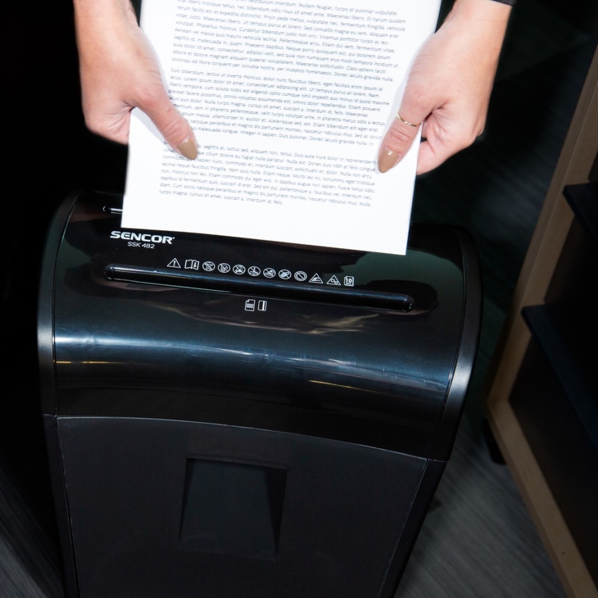 Sencor - Triturador de CD e papel A4 capacidade 14 l 230V preto