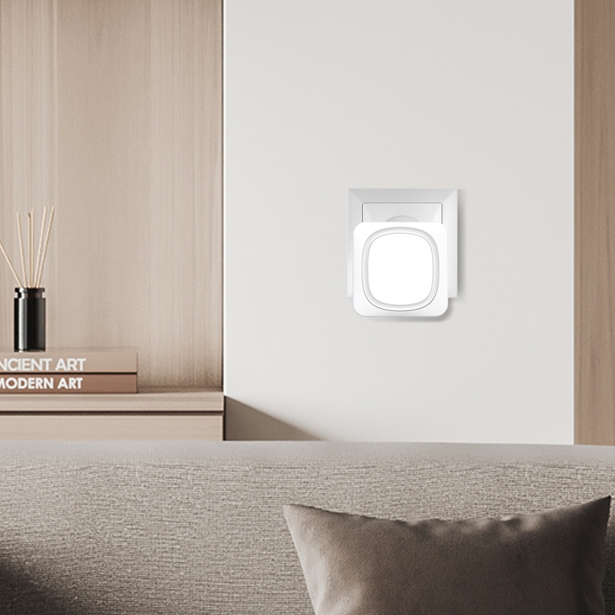 Campainha de tomada sem fios com iluminação LED 230V/1xCR2032 IP56 branco