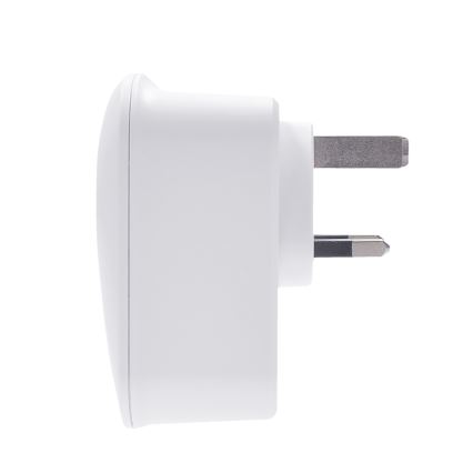 Adaptador de viagem para o Reino Unido — 230 V, 2x USB-A + 1x USB-C