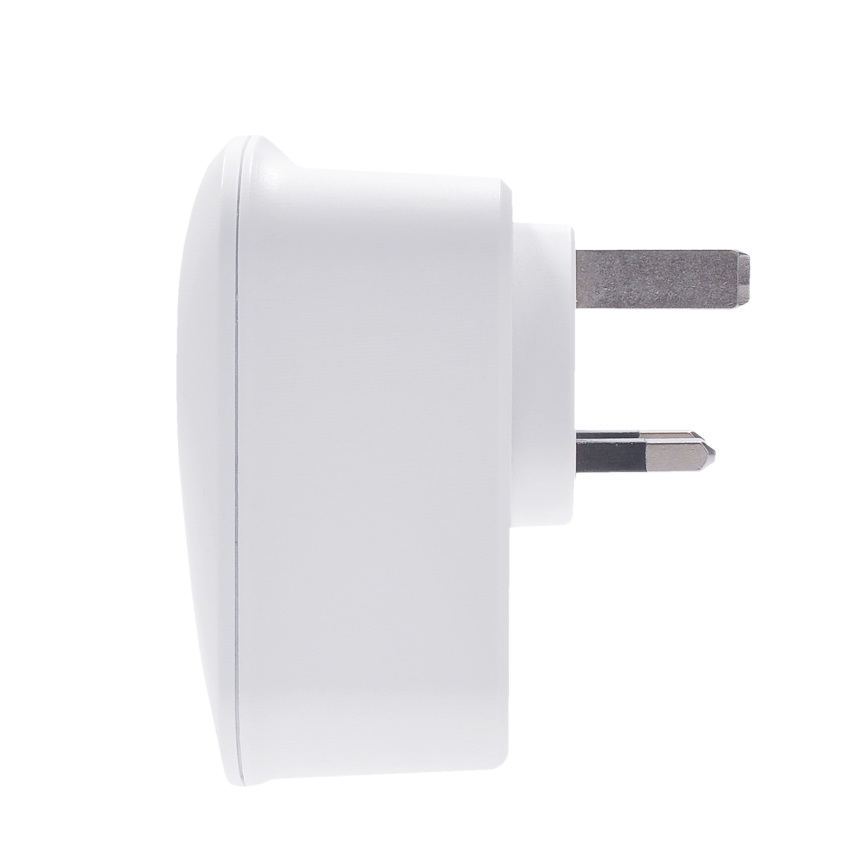 Adaptador de viagem para o Reino Unido — 230 V, 2x USB-A + 1x USB-C