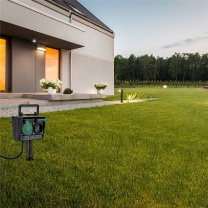 Coluna exterior de jardim com tomadas IP44 + cabo de borracha 1,5 m