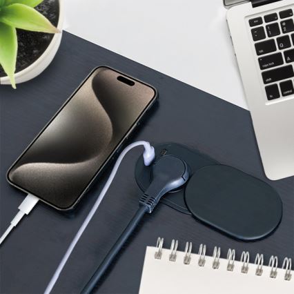 Tomada de embutir com tampa deslizante, 20W, 1 tomada + USB A+C, preta