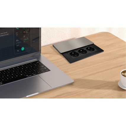 Tomada de encastrar 3Z