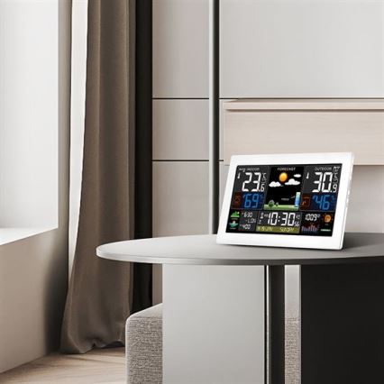 Estação meteorológica com ecrã LCD a cores 5V/2xAA + 2xAA