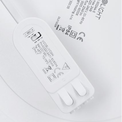 Painel LED 2 em 1 para sobrepor ou embutir, 24W/230V, 3000/4000/6000K, Ø 30 cm, IP54, prateado