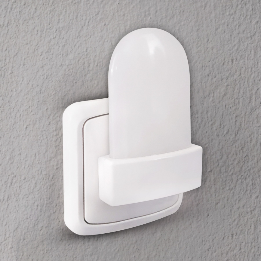 Iluminação de orientação de tomada LED RGB com sensor LED/0,5W/230V