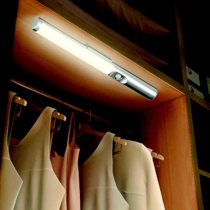 Iluminação LED recarregável para móveis com sensor LED/2,5W/3,7V 3000K 1800mAh