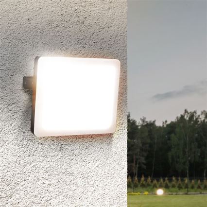 Holofote exterior LED LED/50W/230V 4000K IP65